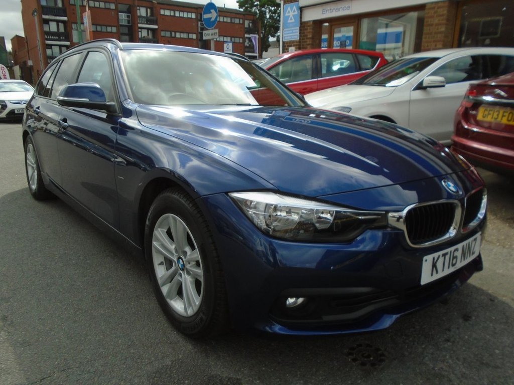 View our BMW 3 SERIES
