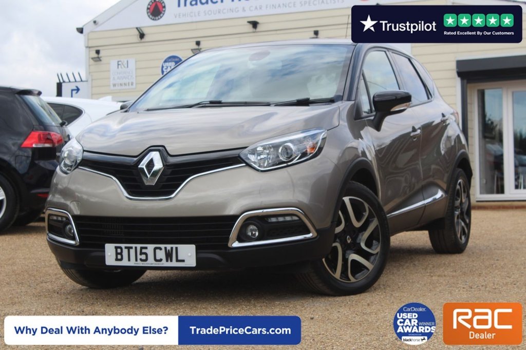 View our RENAULT CAPTUR
