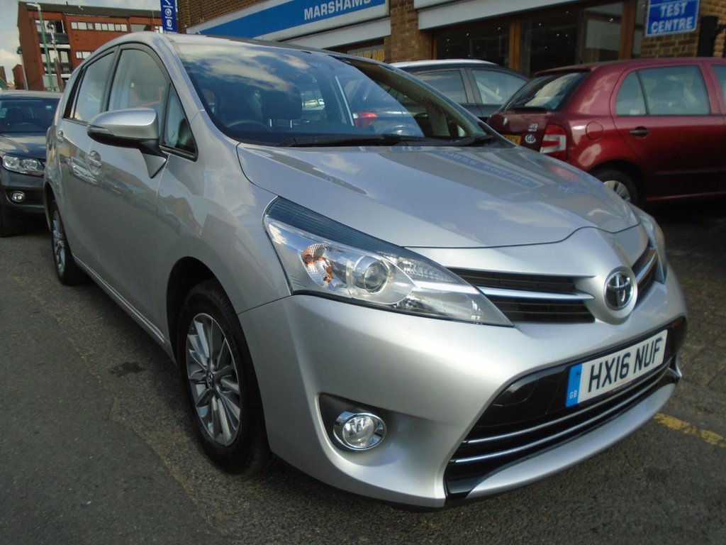 View our TOYOTA VERSO