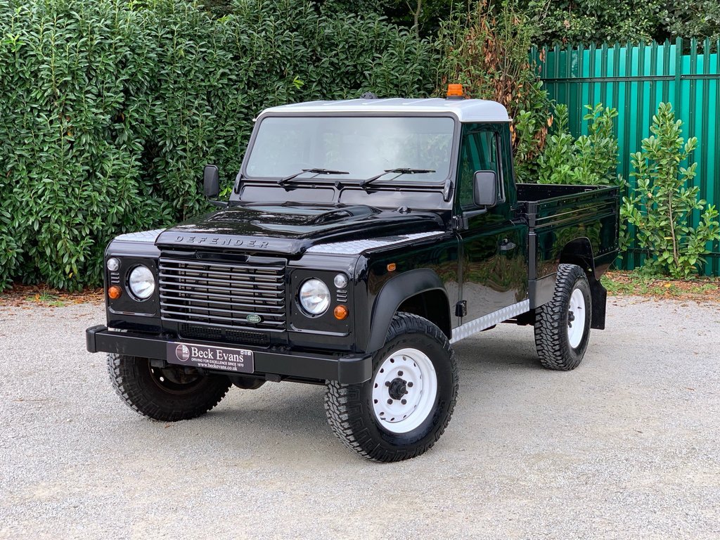 View our LAND ROVER DEFENDER 110