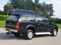 USED 2009 09 TOYOTA HI-LUX 3.0 4X4 D-4D D/C 1d 169 BHP FULL HISTORY * 10 STAMPS IN BOOK *