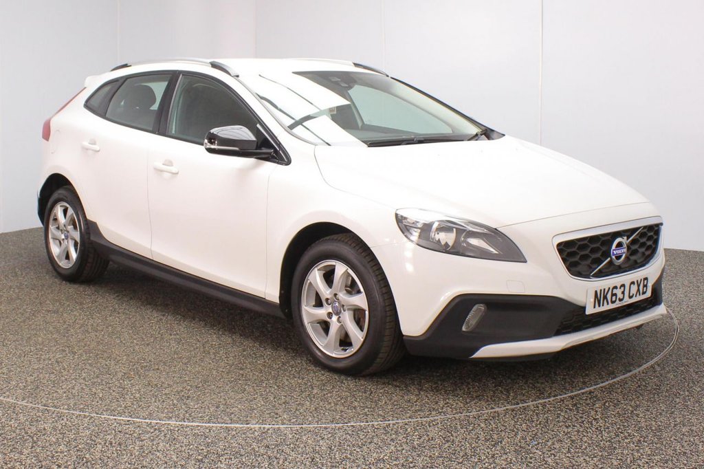 View our VOLVO V40