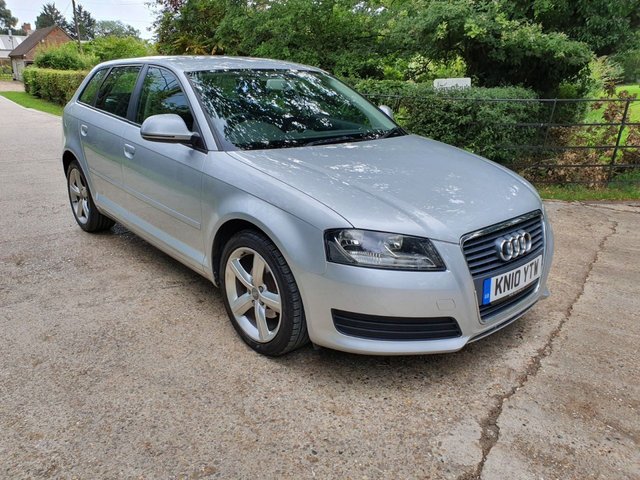 2010 10 Audi A3 1.6 SPORTBACK MPI TECHNIK 5d 101 BHP