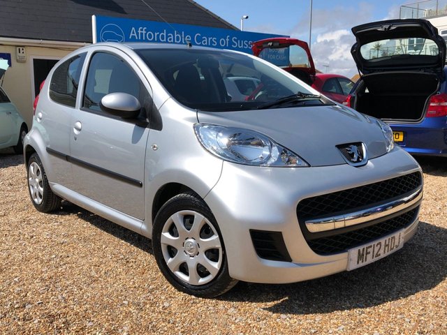 2012 12 Peugeot 107 1.0 URBAN 5d AUTO 68 BHP