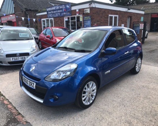 2010 60 Renault Clio 1.5 DYNAMIQUE TOMTOM DCI 3d 86 BHP