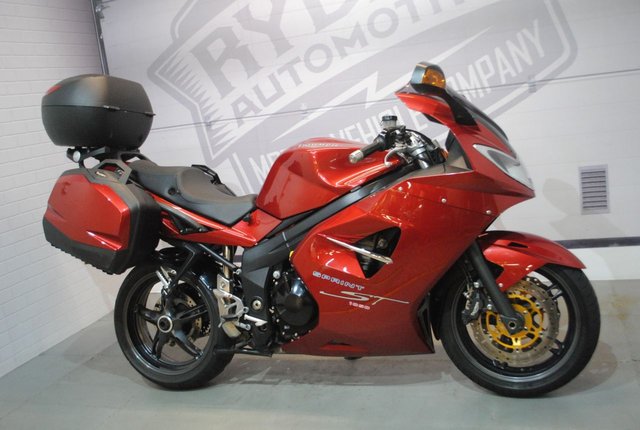 2006 06 Triumph Sprint ST 1050 1050cc
