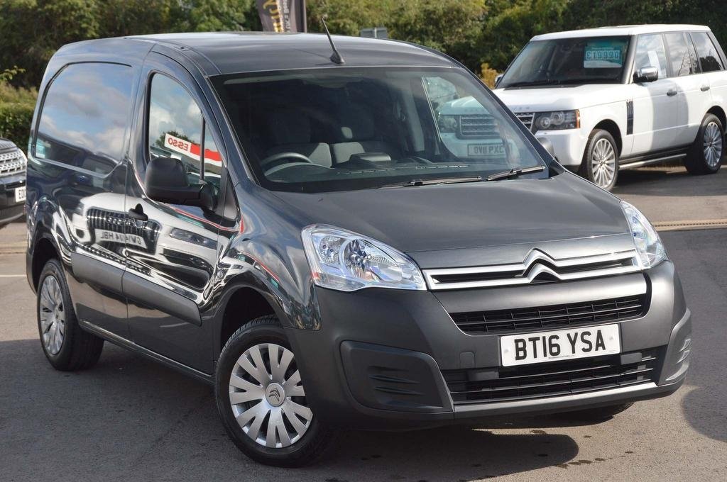 View our CITROEN BERLINGO