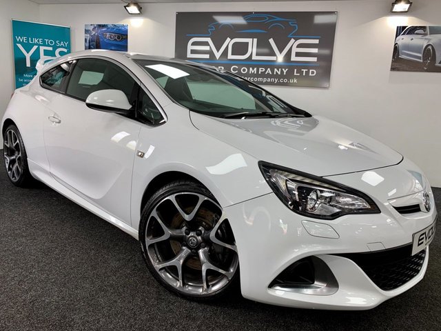2013 13 Vauxhall Astra 2.0 VXR 3d 276 BHP