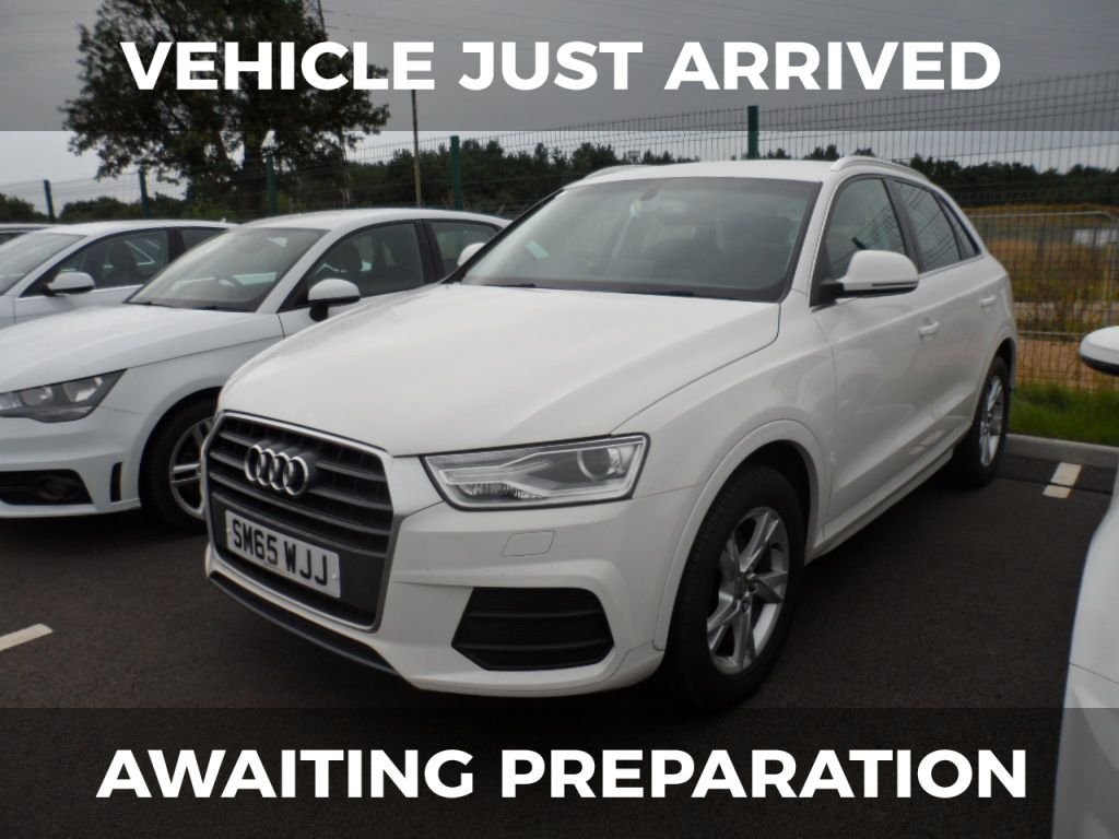 View our AUDI Q3