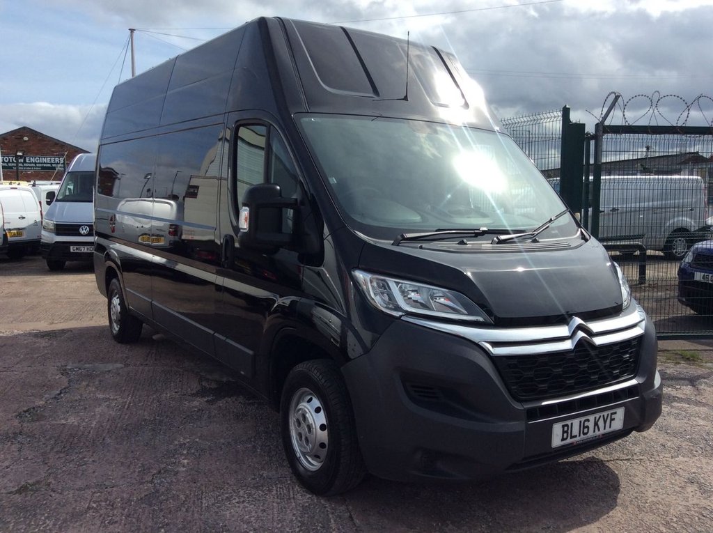 View our CITROEN RELAY