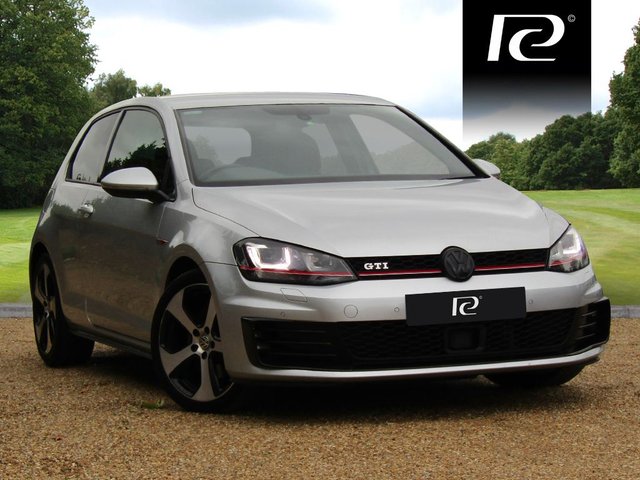 2013 63 VOLKSWAGEN GOLF 2.0 GTI 3d 218 BHP