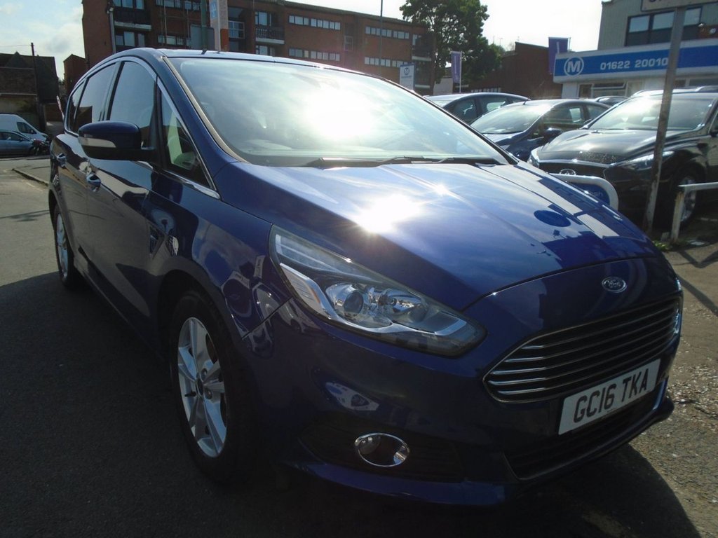 View our FORD S-MAX