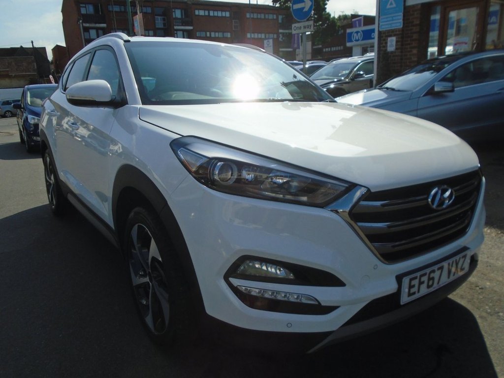 View our HYUNDAI TUCSON