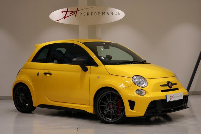 2015 65 Abarth 695 1.4 695 BIPOSTO RECORD 3d 188 BHP