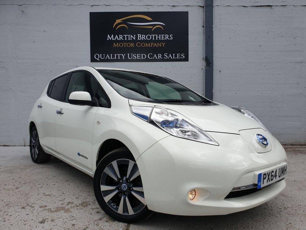 View our NISSAN LEAF