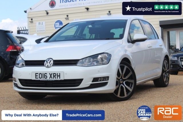 View our VOLKSWAGEN GOLF