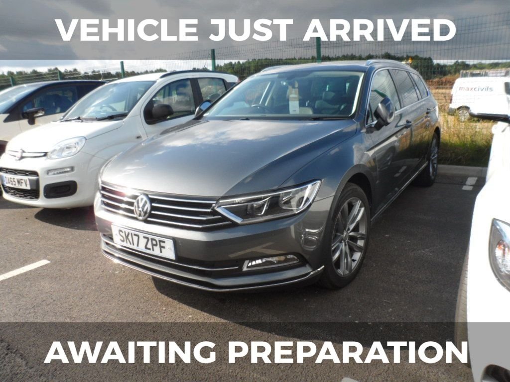 View our VOLKSWAGEN PASSAT