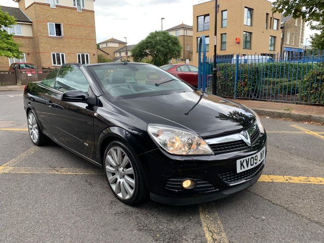2009 09 Vauxhall Astra 1.8 TWIN TOP DESIGN 3d 140 BHP