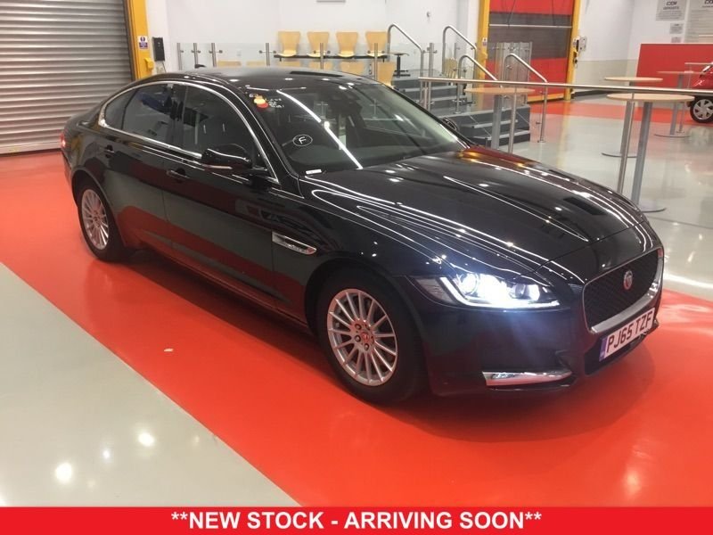 2015 65 JAGUAR XF 2.0 PRESTIGE 4d 161 BHP