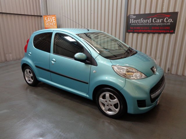 2011 11 Peugeot 107 1.0 ENVY 5d 68 BHP
