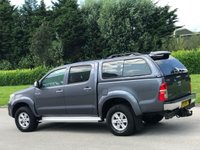 USED 2013 13 TOYOTA HI-LUX 2.5 HL3 4X4 D-4D DCB 1d 142 BHP NO VAT** CHOICES OF 4X4 IN STOCK !