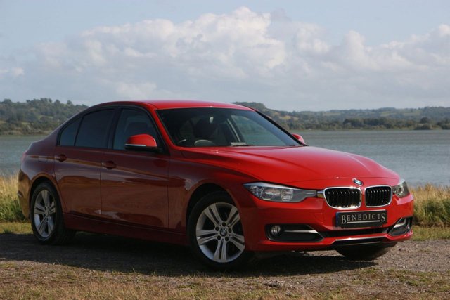 2012 12 BMW 3 Series 2.0 320D SPORT 4d AUTO 184 BHP