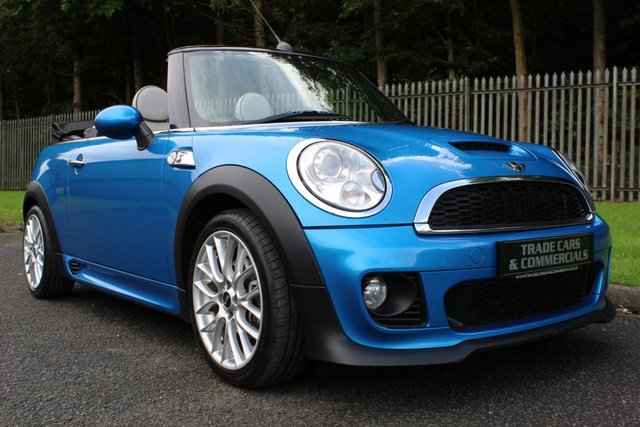 2011 61 MINI CONVERTIBLE 2.0 Cooper S D 2dr