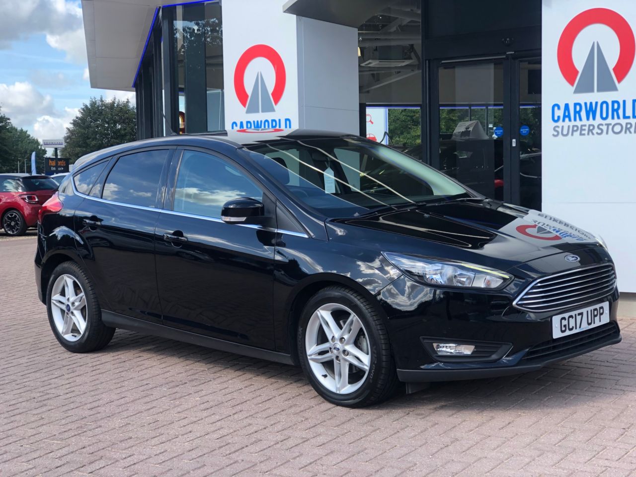 View our FORD FOCUS