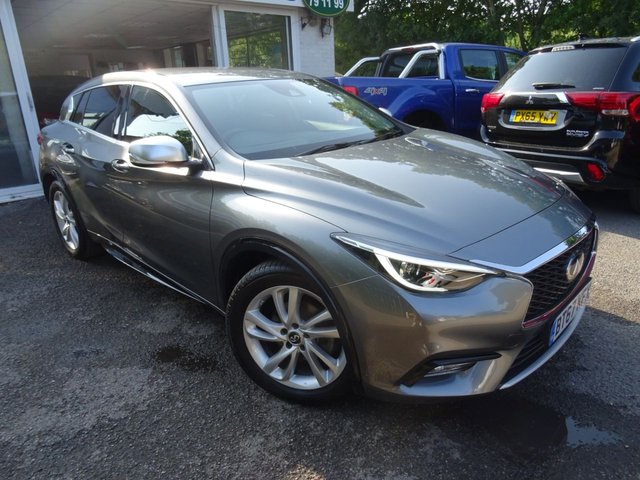 2017 67 Infiniti Q30 1.5 SE D 5d AUTOMATIC 107 BHP (BUSINESS PACK)