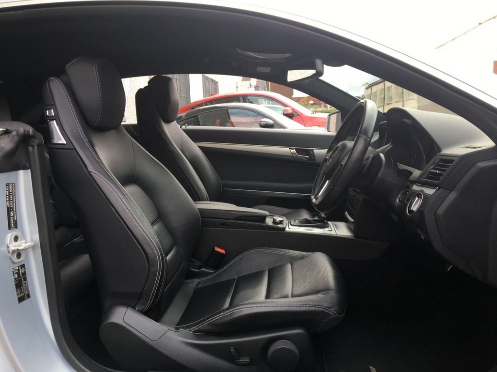 USED 2013 13 MERCEDES-BENZ E CLASS 2.1 E220 CDI BLUEEFFICIENCY SPORT 2d AUTO 170 BHP 