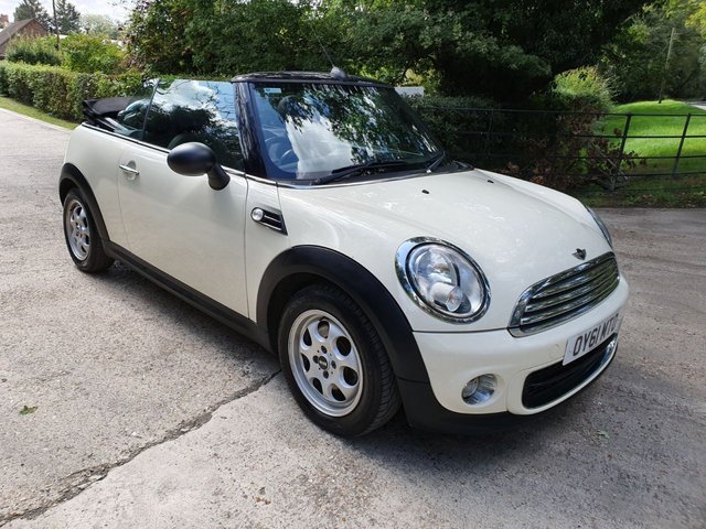 2011 61 MINI Convertible 1.6 ONE 2d 98 BHP