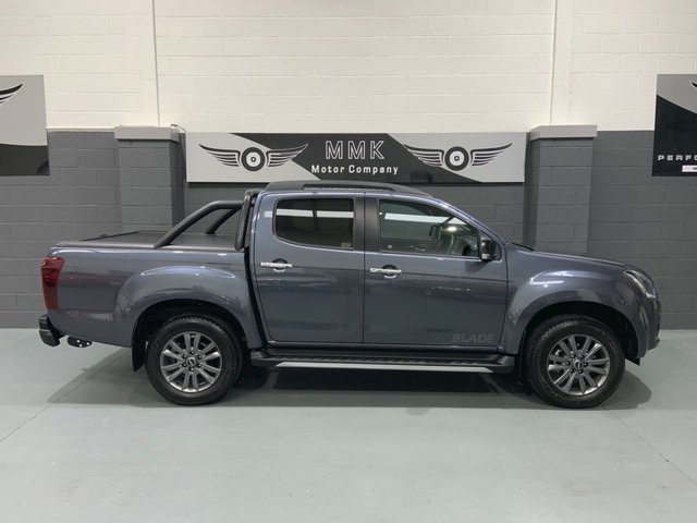 2019 isuzu d max blade dcb 28 000 d max