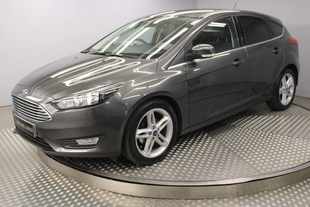 View our FORD FOCUS