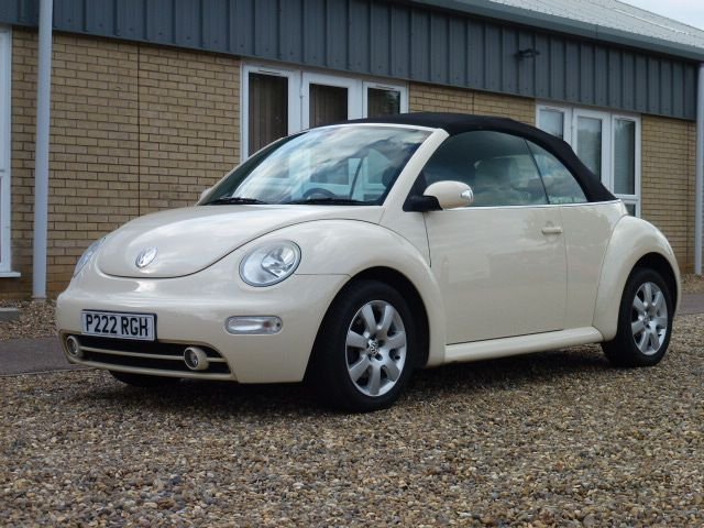 2004 Volkswagen Beetle 2.0 CABRIOLET 8V TIPTRONIC 2d AUTO 114 BHP