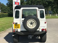 USED 1995 N LAND ROVER DEFENDER 2.5 90 HT TDI 2d 111 BHP BARGAIN !!!TRADE SALE TO CLEAR
