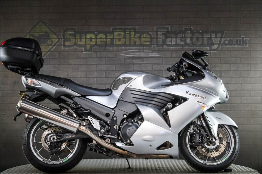 zzr1400 price