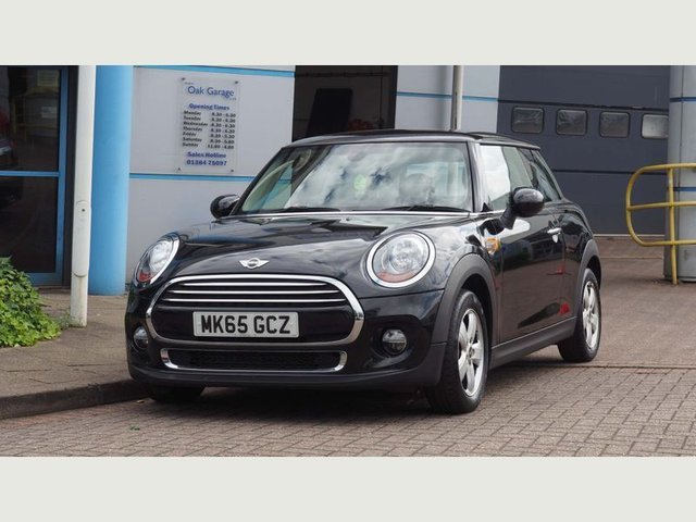 View our MINI HATCH COOPER