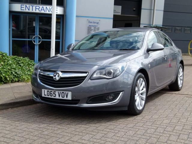View our VAUXHALL INSIGNIA