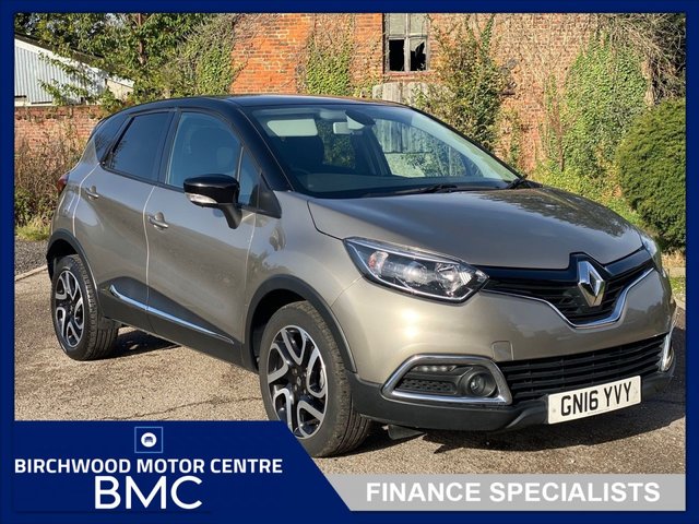 View our RENAULT CAPTUR