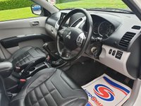 USED 2011 61 MITSUBISHI L200 2.5 DI-D 4X4 BARBARIAN LB DCB 1d 175 BHP NO VAT ** SAT NAV + R , CAMERA + +
