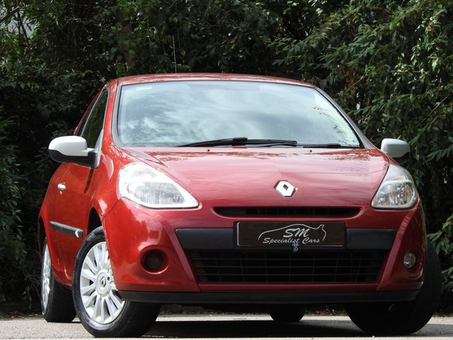 2010 10 Renault Clio 1.1 I-MUSIC 16V 3d 74 BHP