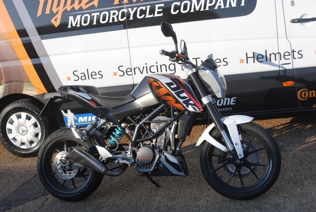2013 63 KTM Duke 125cc