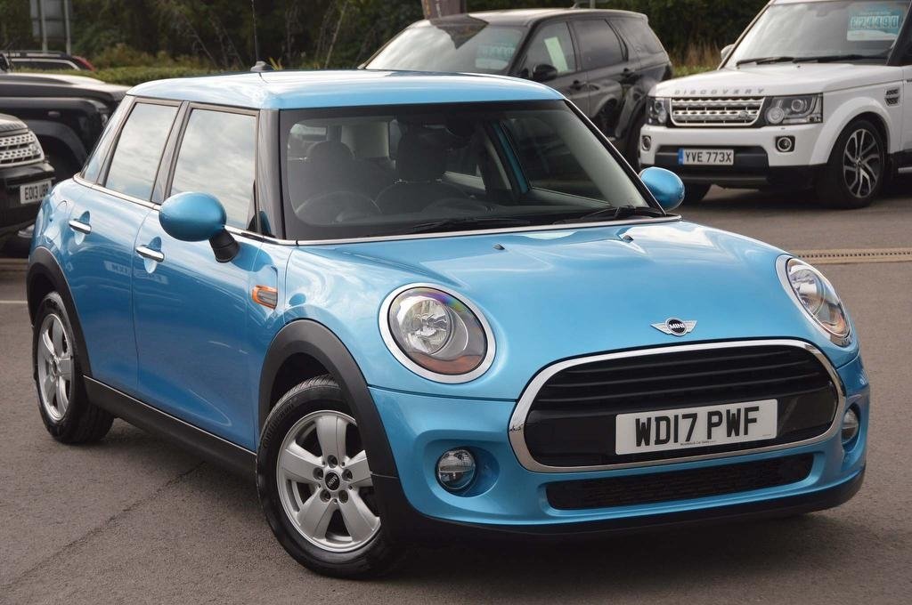 View our MINI HATCH COOPER
