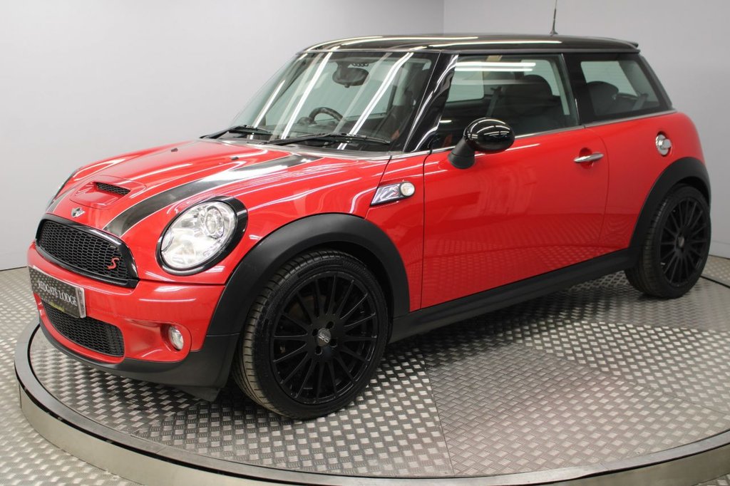 View our MINI HATCH COOPER
