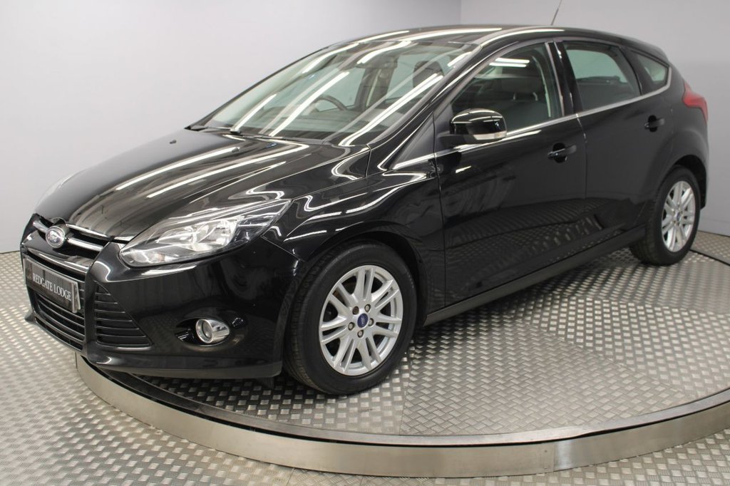 View our FORD FOCUS