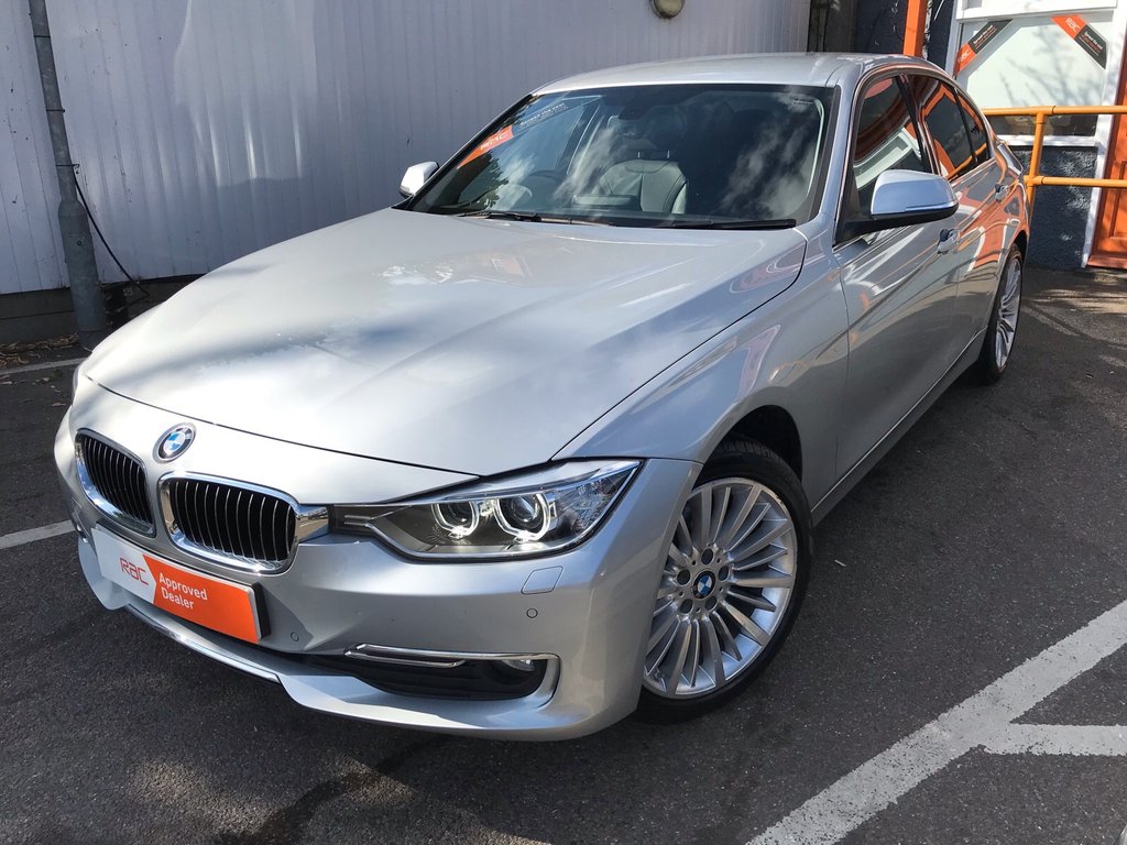 View our BMW 3 SERIES