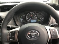 USED 2017 67 TOYOTA YARIS 1.5 VVT-I ACTIVE 5d AUTO 73 BHP ** RAC BUYSURE INSPECTED **