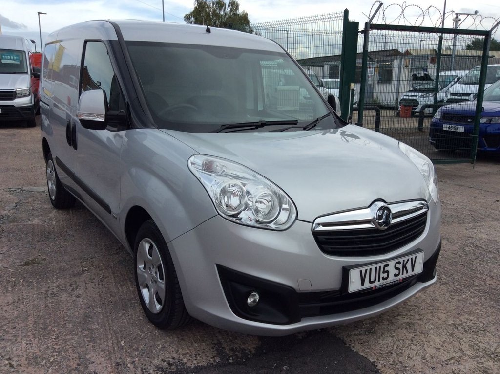 View our VAUXHALL COMBO VAN