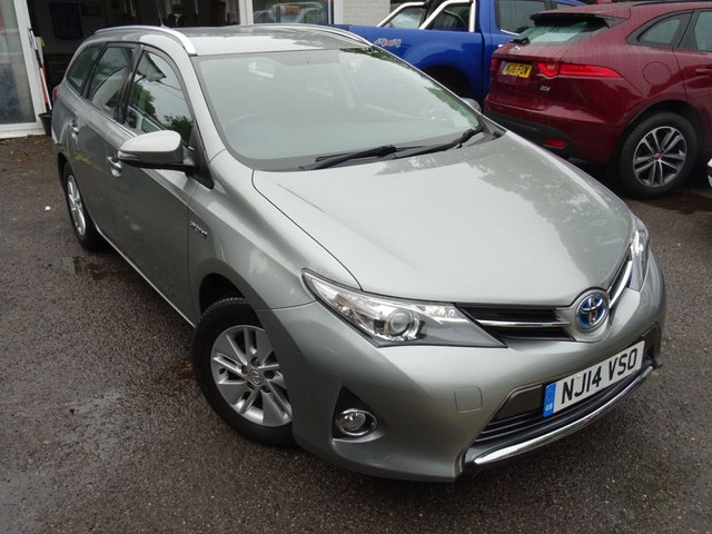 2014 14 Toyota Auris 1.8 VVT-I ICON SELF-CHARGING HYBRID 5d AUTOMATIC 98 BHP NO ULEZ CHARGE (EUR 6)