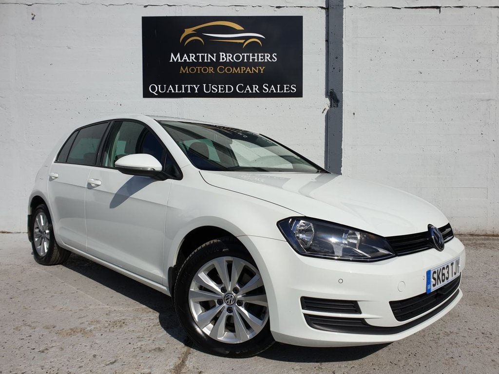 View our VOLKSWAGEN GOLF